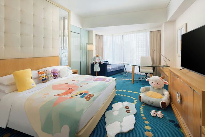 Room 48 of 109