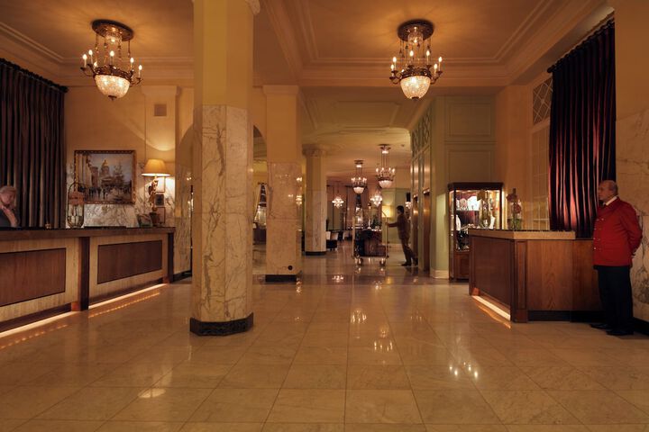 Hotel Interior 7 of 208