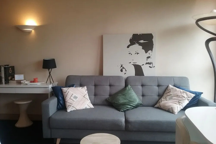Room 2 of 13
