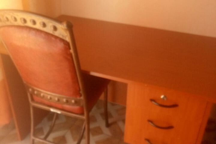 Room 5 of 6