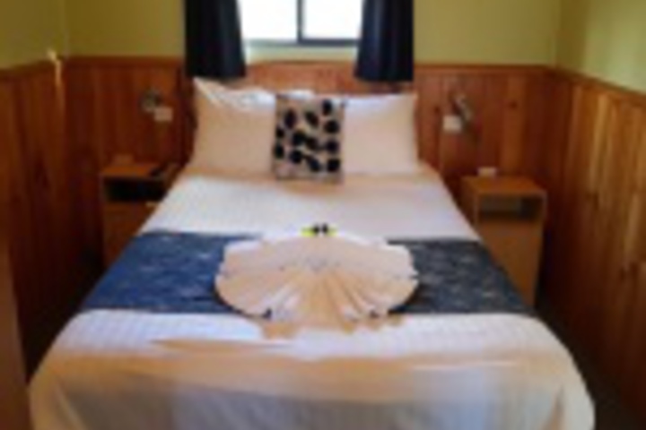 Room 205 of 300