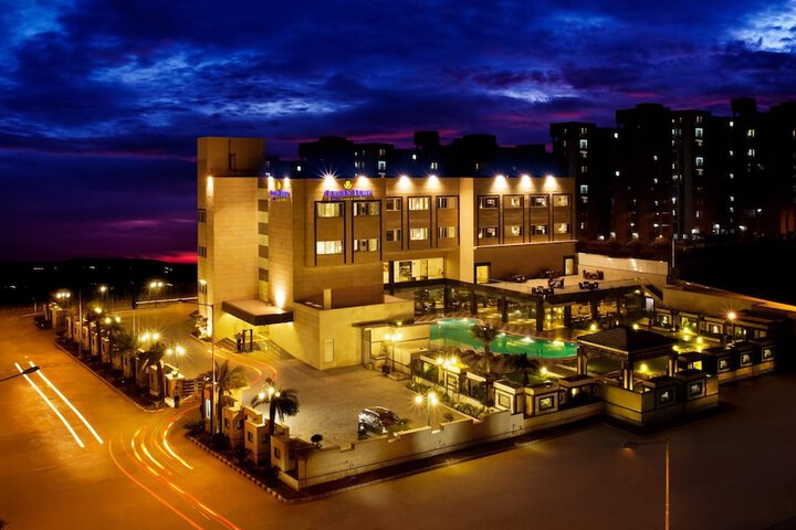 Hotel 22 of 24