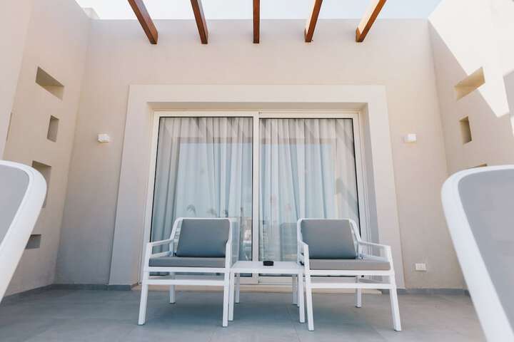 Terrace/Patio 31 of 163