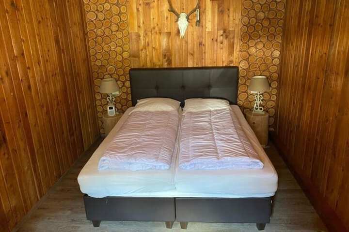 Room 13 of 117