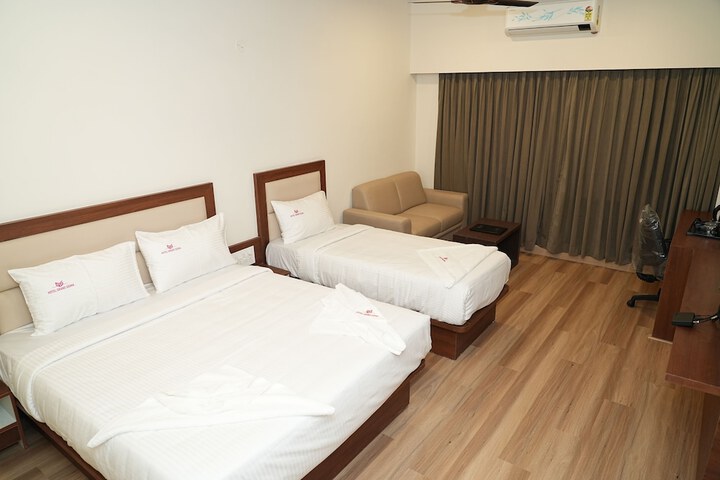 Room 10 of 67