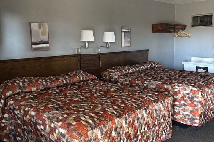 Room 6 of 21