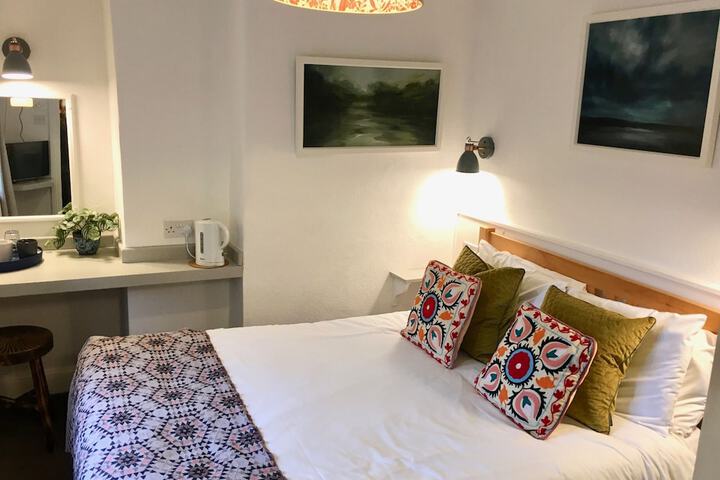 Room 18 of 57