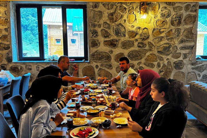 Breakfast/Coffee Service 40 of 70