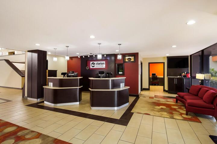 Hotel Interior 8 of 24