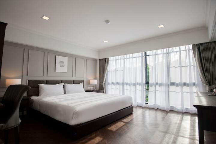 Room 36 of 67