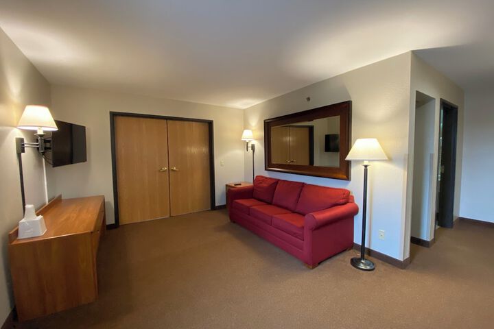 Room 18 of 45