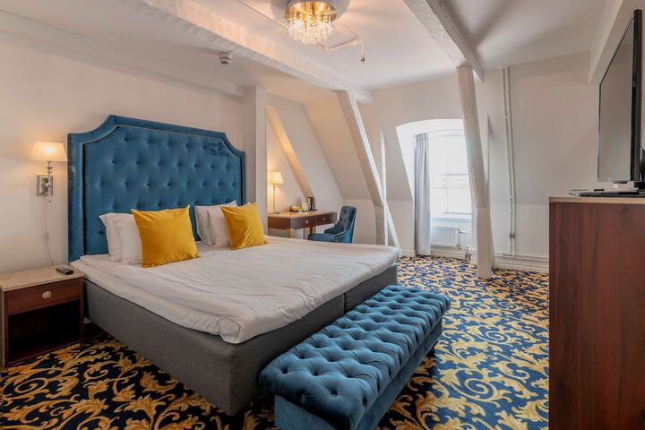 Room 36 of 88