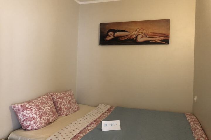 Room 25 of 79