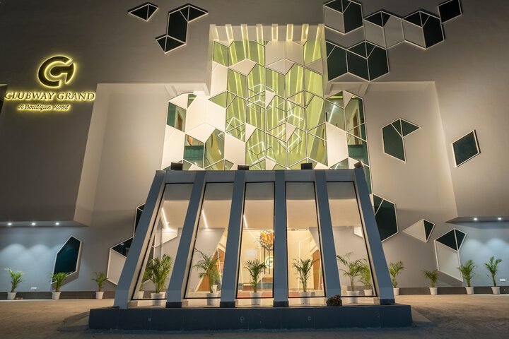 Hotel Clubway Grand
