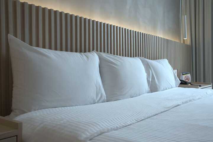 Room 46 of 90