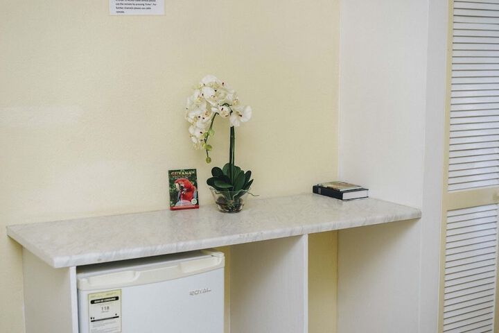 Room 15 of 30