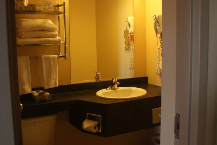 Room 62 of 125