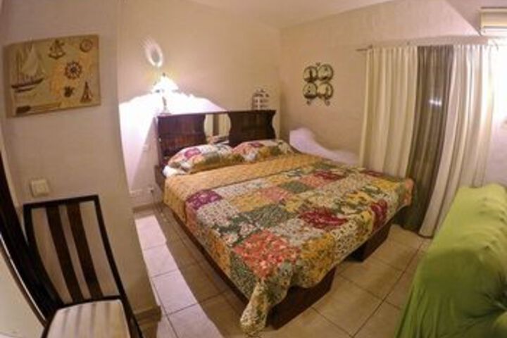 Room 34 of 72