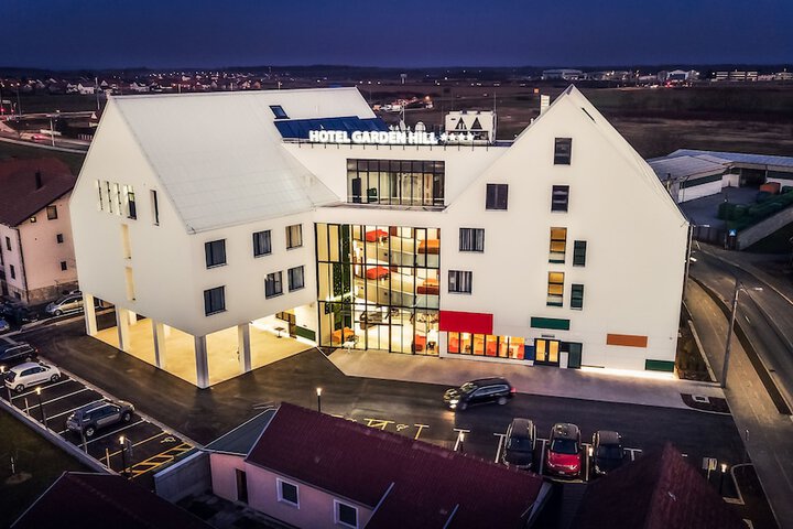Photo of Hotel Garden Hill
