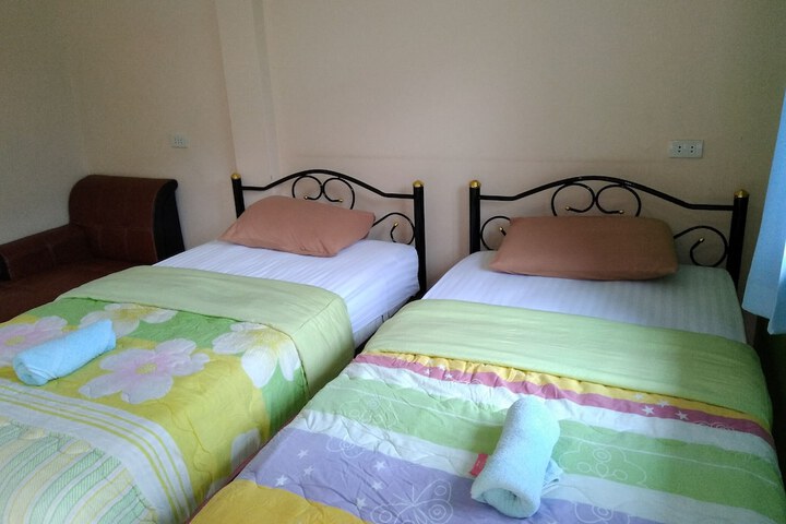Room 8 of 61