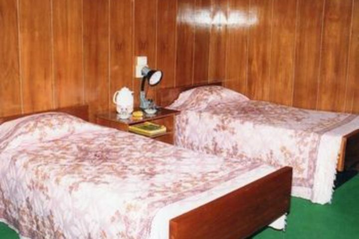 Room 2 of 21