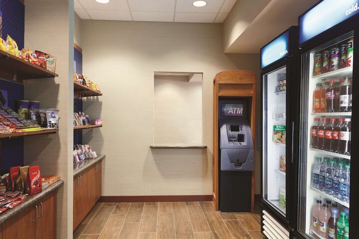 Snack bar