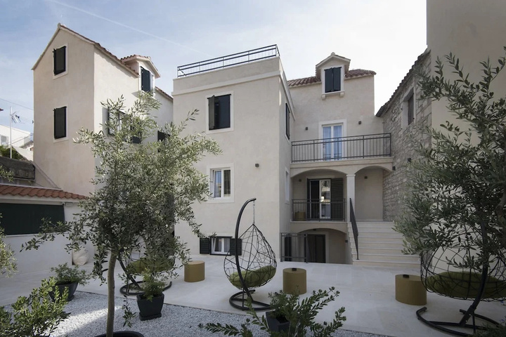 Boutique St.Luke Residence