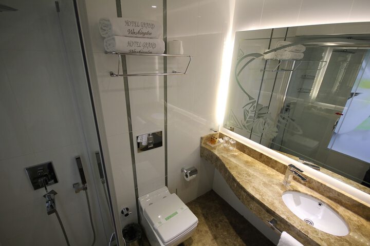 Bath Photo