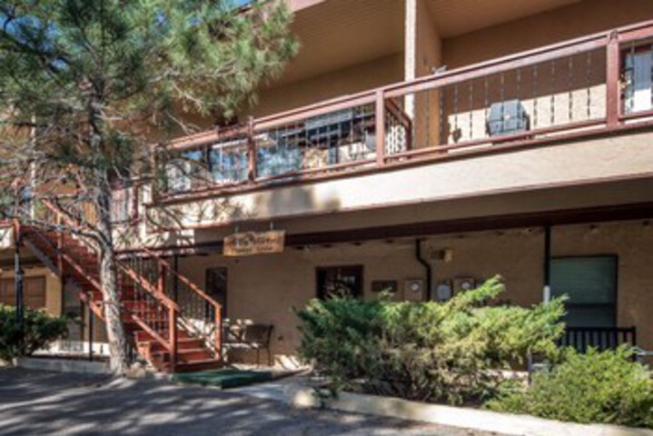 Property Grounds 20 of 28