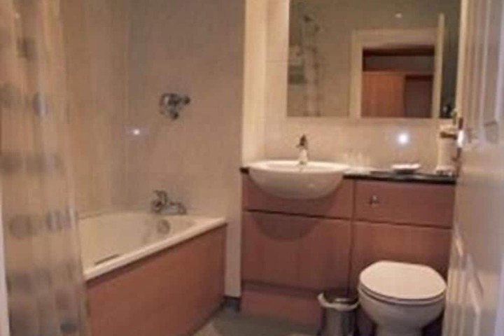 Room 8 of 21