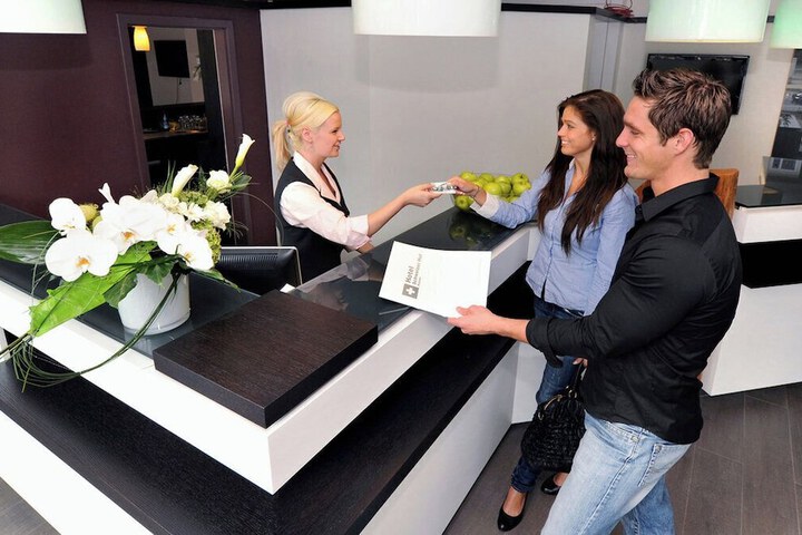 Guest Lobby