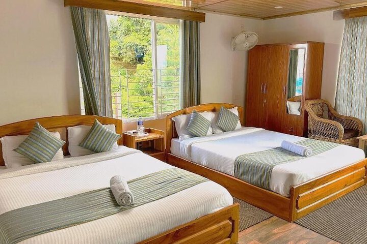 Room 4 of 23