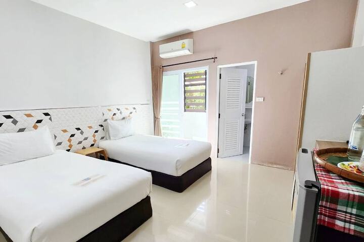 Room 5 of 19