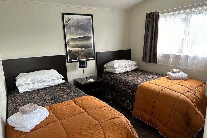 Room 7 of 17
