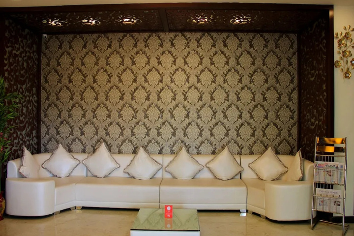 Room 5 of 14