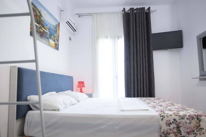 Room 41 of 131