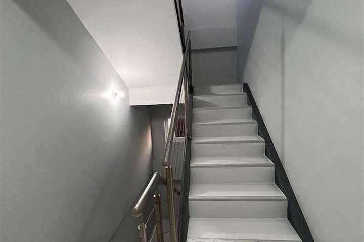 Hotel 17 of 32