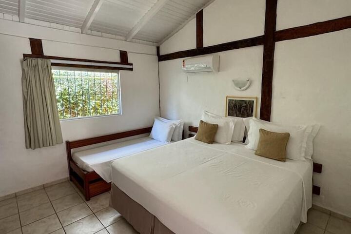 Room 5 of 36
