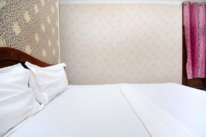 Room 21 of 26