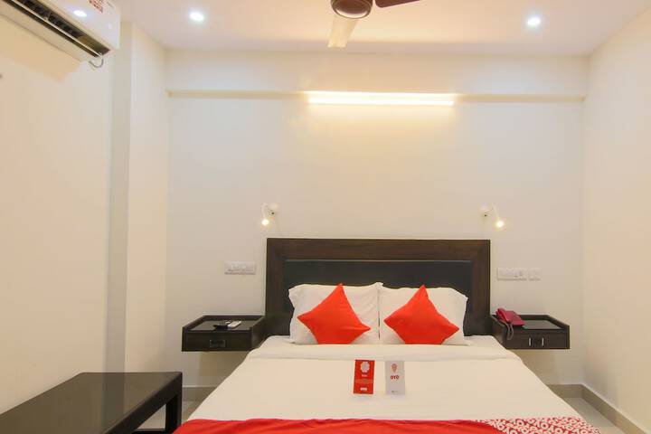 Room 14 of 24
