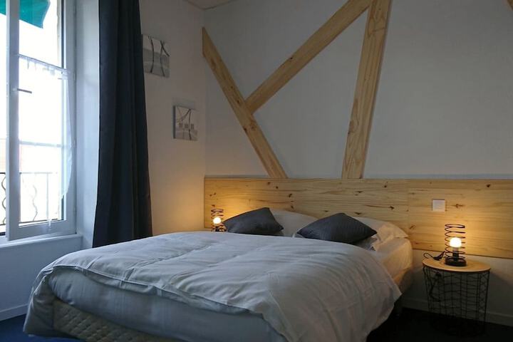 Room 10 of 71