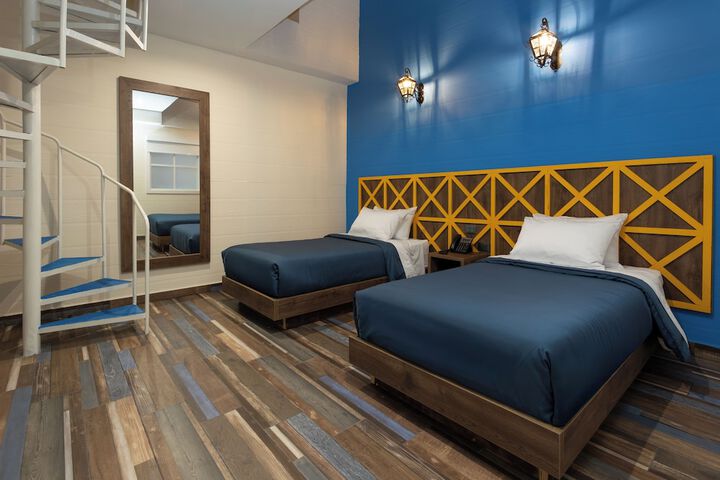 Room 21 of 51
