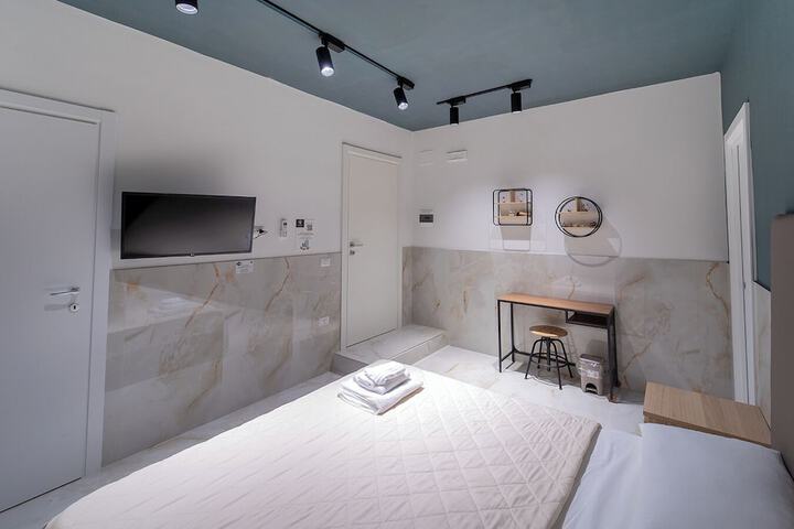 Room 40 of 309