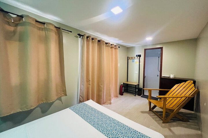 Room 6 of 36