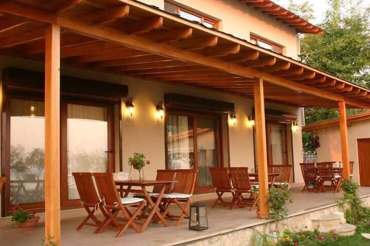 Terrace/Patio 9 of 14