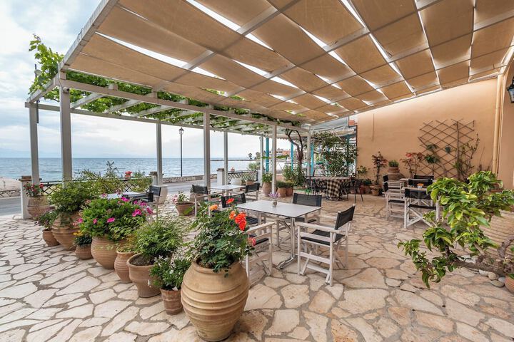 Eros Hotel in Corfu