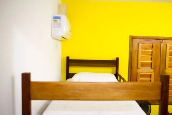 Room 3 of 20