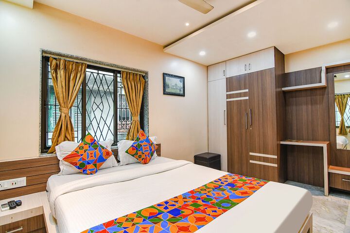 Room 18 of 27