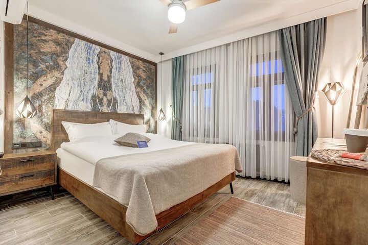 Room 16 of 91