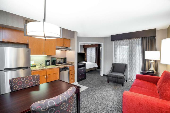 1 King Bed 1 Bedroom Suite (27 of 42)
